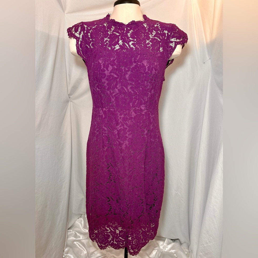 Merokeety Purple Lace Cocktail Dress M Floral Scalloped Hem Wedding Guest MIDI